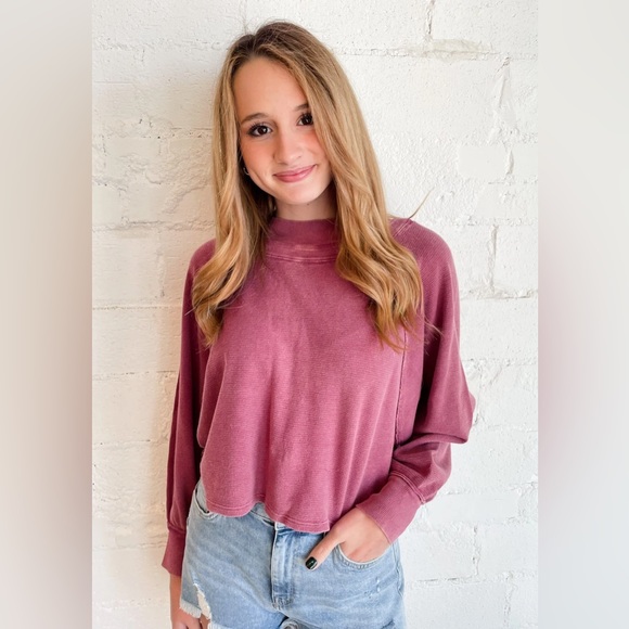 🆕FREE PEOPLE Dreamy Mulberry Fun Times Turtleneck - Picture 8 of 15